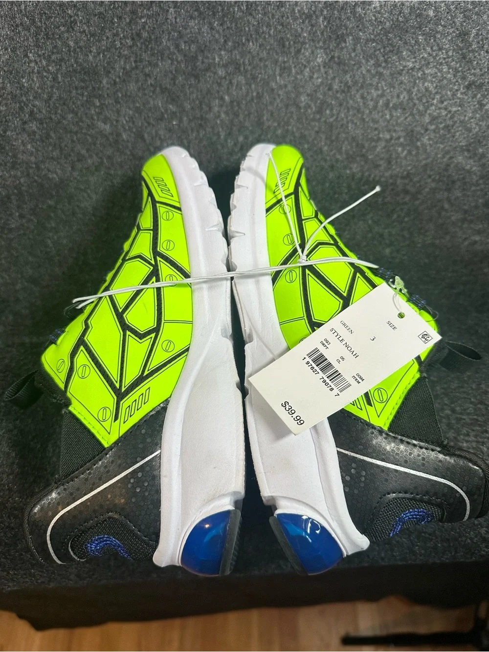 S Sport by Skechers Kids Step-Ins Sneakers Neon Green Memory Foam Size 3
